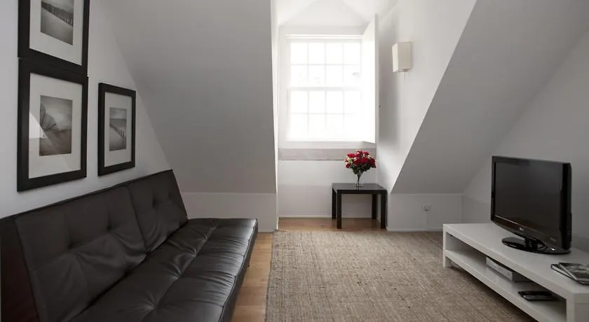Freedom Serviced Apartments - Cais Do Sodre Lisbon