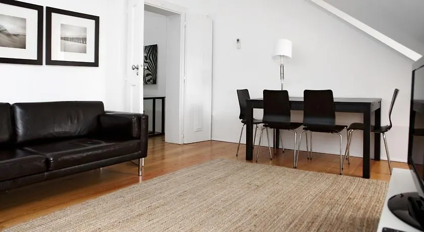 Freedom Serviced Apartments - Cais Do Sodre Lisbon